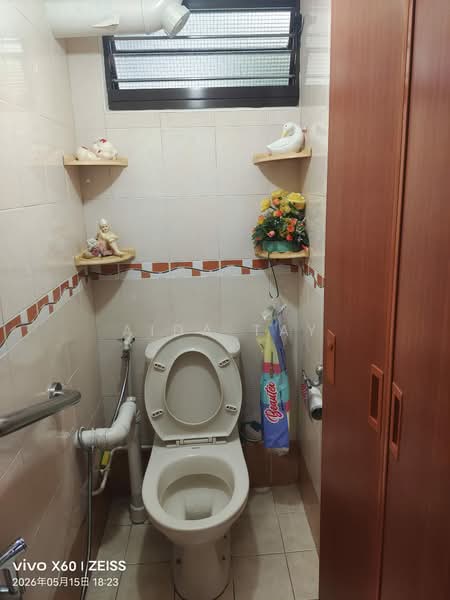 15 Ghim Moh Road, 15 Ghim Moh Road, Room Rental, 150 sqft, HDB Flat For Rent, by Aida Tay, 500141172 - Bathroom - PropertyGuru.com.sg