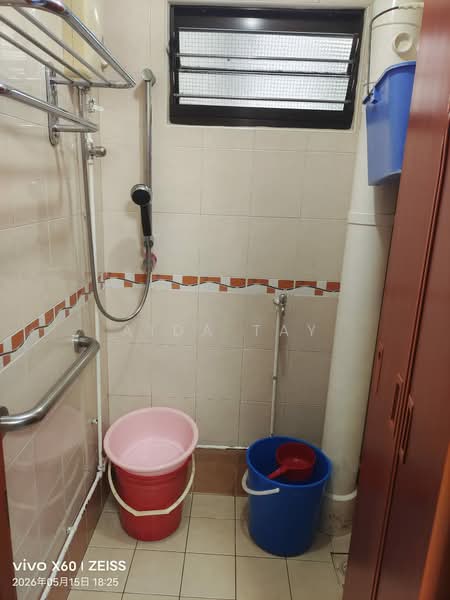 15 Ghim Moh Road, 15 Ghim Moh Road, Room Rental, 150 sqft, HDB Flat For Rent, by Aida Tay, 500141172 - Bathroom - PropertyGuru.com.sg