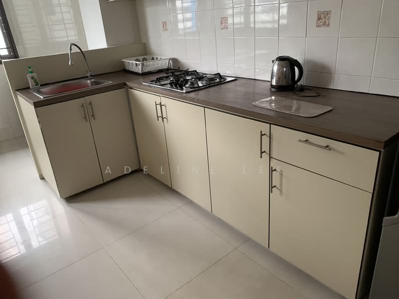 274A Jurong West Avenue 3, 274A Jurong West Avenue 3, 4 Bedrooms, 1,356 sqft, HDB Flat For Rent, by Adeline Lee, 500141175 - Kitchen - PropertyGuru.com.sg