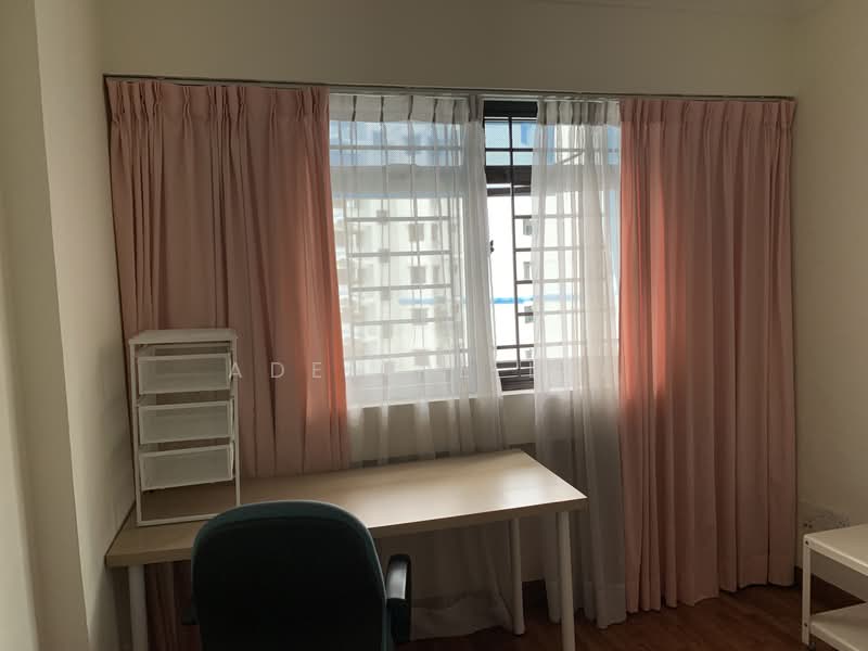 274A Jurong West Avenue 3, 274A Jurong West Avenue 3, 4 Bedrooms, 1,356 sqft, HDB Flat For Rent, by Adeline Lee, 500141175 - Study - PropertyGuru.com.sg