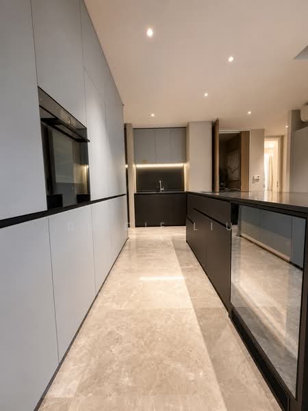 Amber Park, 18 Amber Gardens, 5 Bedrooms, 2,045 sqft, Condominium For Sale, by Dulcie Liu, 500141176 - Kitchen - PropertyGuru.com.sg