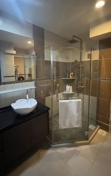 906 Jurong West Street 91, 906 Jurong West Street 91, 4 Bedrooms, 1,529 sqft, HDB Flat For Sale, by Rick Yeong  杨祖耀, 500141191 - Bathroom - PropertyGuru.com.sg