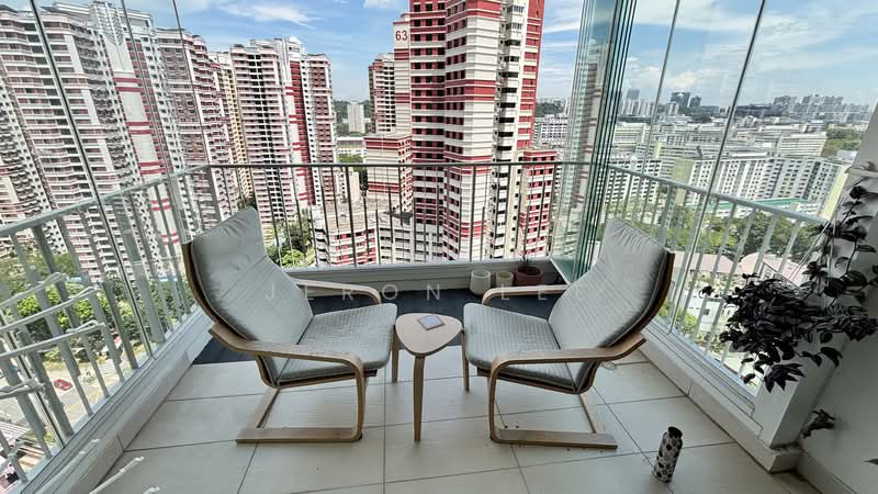 The Metropolitan Condominium, 6 Alexandra View, 2 Bedrooms, 1,033 sqft, Condominium For Sale, by Jeron Lee, 500141197 - Balcony - PropertyGuru.com.sg