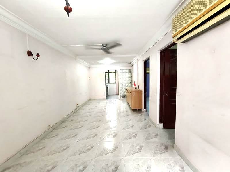13 Lorong 7 Toa Payoh, 13 Lorong 7 Toa Payoh, 2 Bedrooms, 710 sqft, HDB Flat For Sale, by Kingsley Zheng 鄭鈞鴻, 500141224 - Living Room - PropertyGuru.com.sg