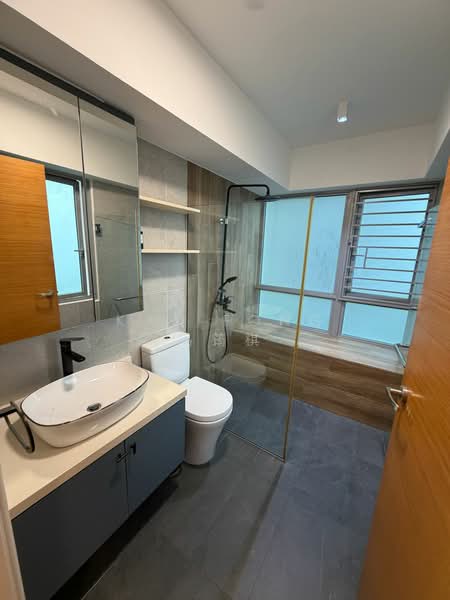 168C Simei Lane, 168C Simei Lane, 3 Bedrooms, 1,012 sqft, HDB Flat For Sale, by Kay Fong 冯筠棋, 500141264 - Master Bathroom - PropertyGuru.com.sg