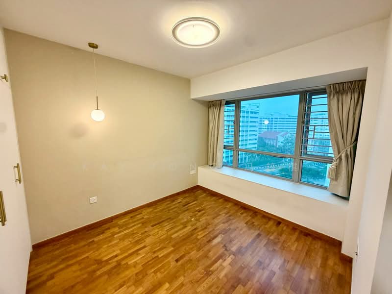 168C Simei Lane, 168C Simei Lane, 3 Bedrooms, 1,012 sqft, HDB Flat For Sale, by Kay Fong 冯筠棋, 500141264 - Master Bedroom  - PropertyGuru.com.sg