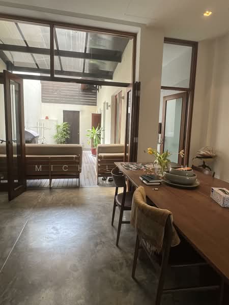Blair Conservation Area, , 2 Bedrooms, 2,400 sqft, Conservation House For Rent, by Michelle Lim, 500141290 - Interior - PropertyGuru.com.sg