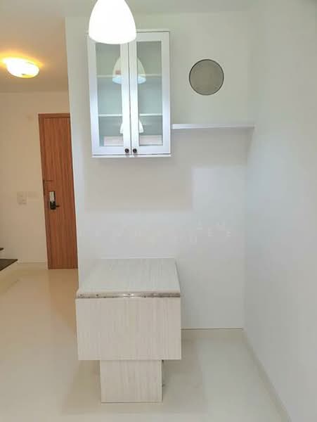 RV Edge, 2 Shanghai Road, 2 Bedrooms, 667 sqft, Condominium For Rent, by Jenny Lee, 500141296 - PropertyGuru.com.sg