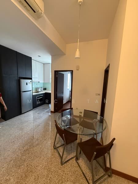 Hillvista, 1 Elizabeth Drive, 2 Bedrooms, 753 sqft, Condominium For Rent, by Marcus Tan, 500141303 - Kitchen - PropertyGuru.com.sg