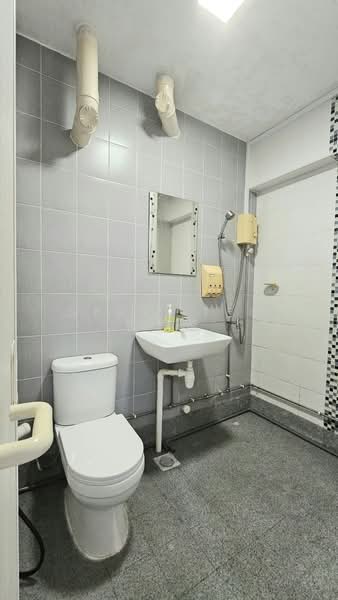 138 Tampines Street 11, 138 Tampines Street 11, 6 Bedrooms, 1,658 sqft, HDB Flat For Sale, by Gerri Teo 张蕙荧, 500141325 - PropertyGuru.com.sg