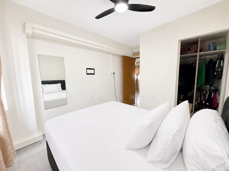 124C Rivervale Drive, 124C Rivervale Drive, 3 Bedrooms, 969 sqft, HDB Flat For Sale, by Hidayat Shariff, 500141327 - Bedroom - PropertyGuru.com.sg
