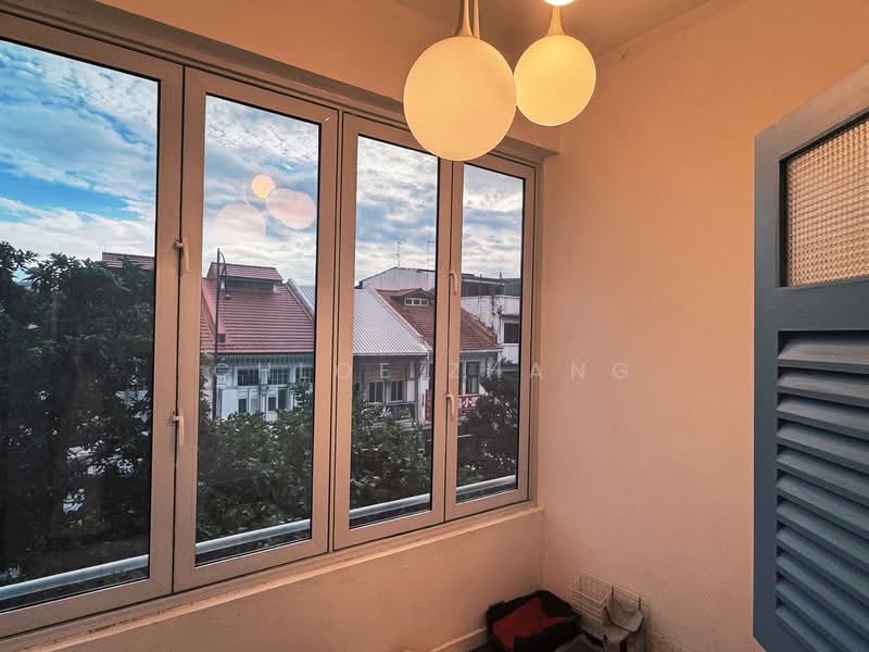 Freehold Residential Conservation Shophouse in Katong, , 3 Bedrooms, 1,184 sqft, Walk-up Apartment For Sale, by Chloe Zhang, 500141340 - View - PropertyGuru.com.sg
