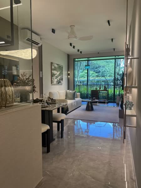 Thomson View Condo, 7 Bright Hill Drive, 3 Bedrooms, 936 sqft, Condominium For Sale, by Joseph Lee, 500141347 - Living Room - PropertyGuru.com.sg