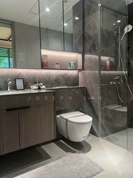 Thomson View Condo, 7 Bright Hill Drive, 3 Bedrooms, 936 sqft, Condominium For Sale, by Joseph Lee, 500141347 - Bathroom - PropertyGuru.com.sg