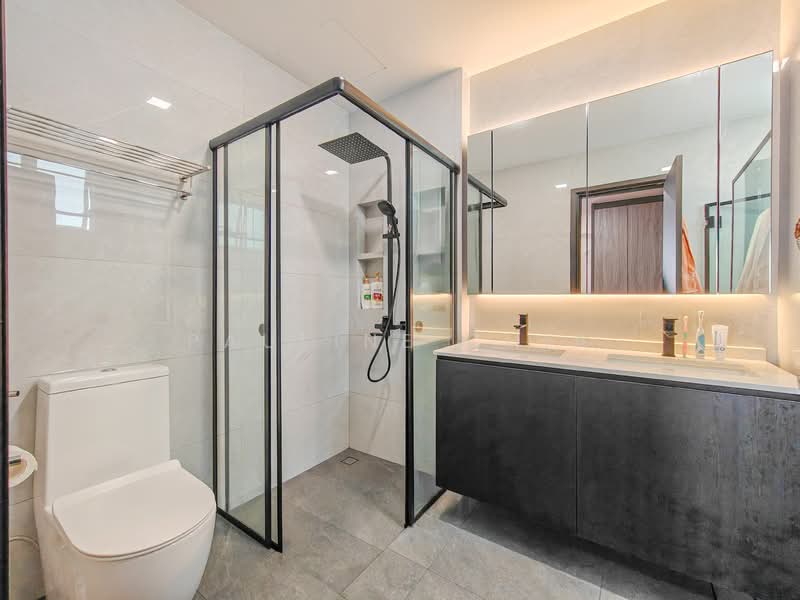 $Condo PSF‼️ 🌟5 Beds 5 Baths |🏡 Move-In Ready!!! Call ☎️ 9111-9499, Woodgrove View, 5 Bedrooms, 3,225 sqft, Corner Terrace For Sale, by Pauline Chia, 500141357 - His and Hers Vanity - PropertyGuru.com.sg