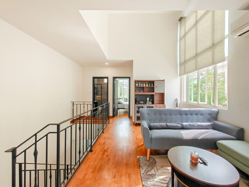 $Condo PSF‼️ 🌟5 Beds 5 Baths |🏡 Move-In Ready!!! Call ☎️ 9111-9499, Woodgrove View, Admiralty / Woodlands, 5 Bedrooms, 3,225 sqft, Corner Terrace For Sale, by Pauline Chia, 500141357 - Family Area - PropertyGuru.com.sg