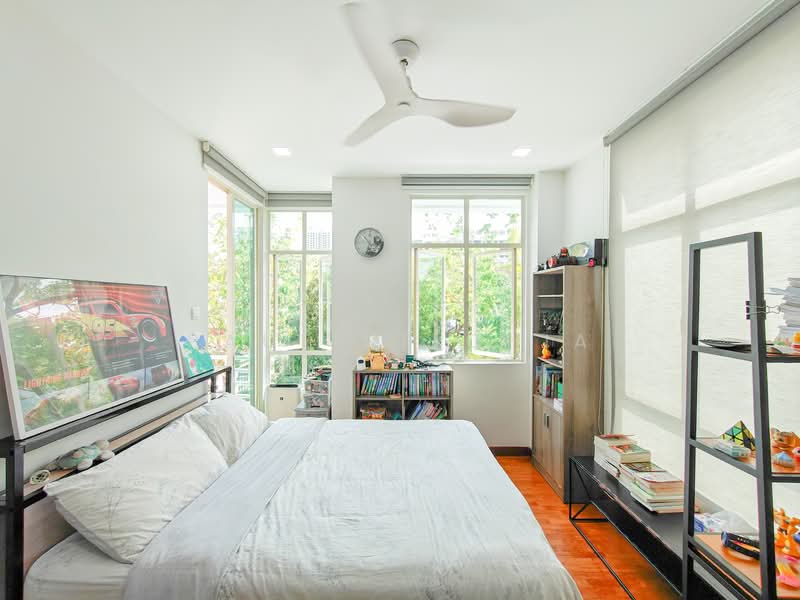 $Condo PSF‼️ 🌟5 Beds 5 Baths |🏡 Move-In Ready!!! Call ☎️ 9111-9499, Woodgrove View, 5 Bedrooms, 3,225 sqft, Corner Terrace For Sale, by Pauline Chia, 500141357 - Bedroom - PropertyGuru.com.sg