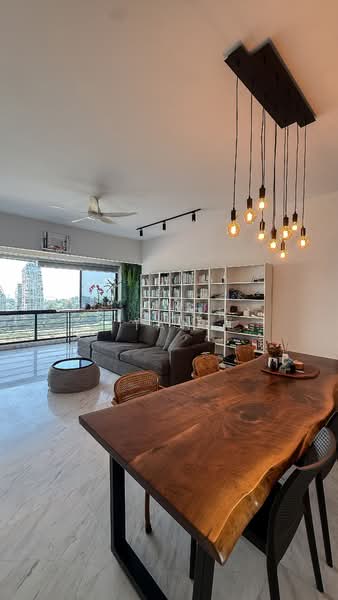 Harbour View Towers, 21 Telok Blangah Drive, 3 Bedrooms, 1,615 sqft, Condominium For Sale, by Simeon Tan, 500141379 - Living Room - PropertyGuru.com.sg