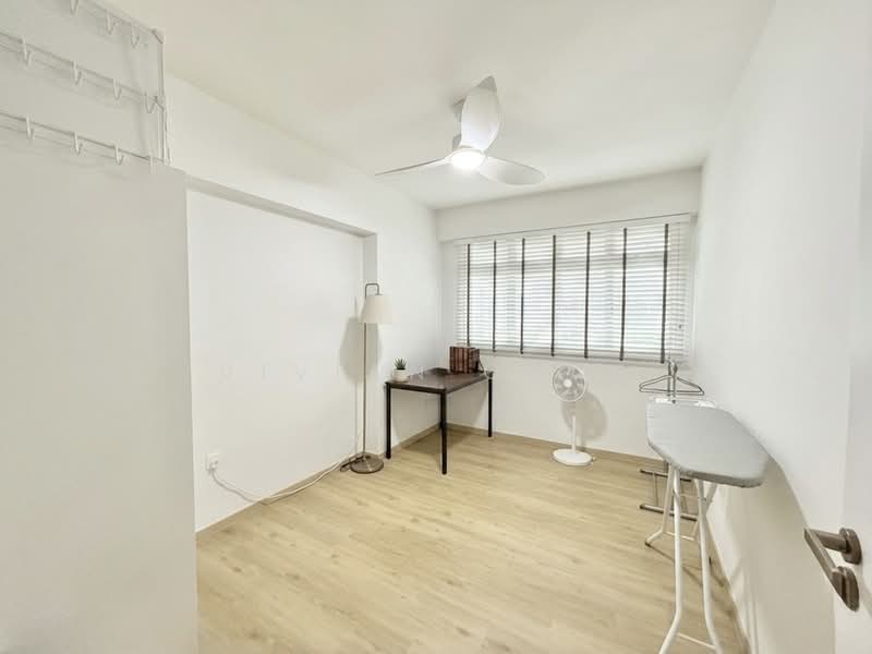 525C Costa Ris, 525C Pasir Ris Street 51, 3 Bedrooms, 1,001 sqft, HDB Flat For Sale, by VIVIAN Chan, 500141385 - Common Bedroom - PropertyGuru.com.sg