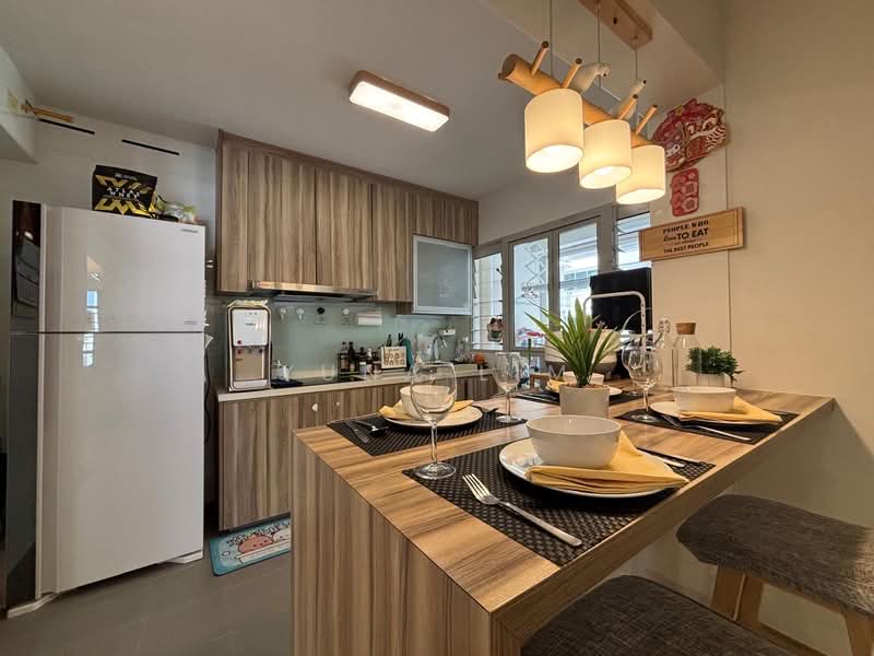 323D Sumang Walk, 323D Sumang Walk, 3 Bedrooms, 1,001 sqft, HDB Flat For Sale, by Yuna Lim, 500141391 - Kitchen - PropertyGuru.com.sg