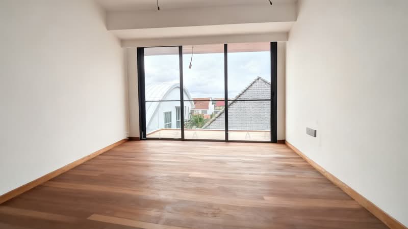 Serangoon Garden Estate, Corfe Place, 6 Bedrooms, 2,805 sqft, Semi-Detached House For Sale, by Eliza Tan, 500141393 - Interior - PropertyGuru.com.sg