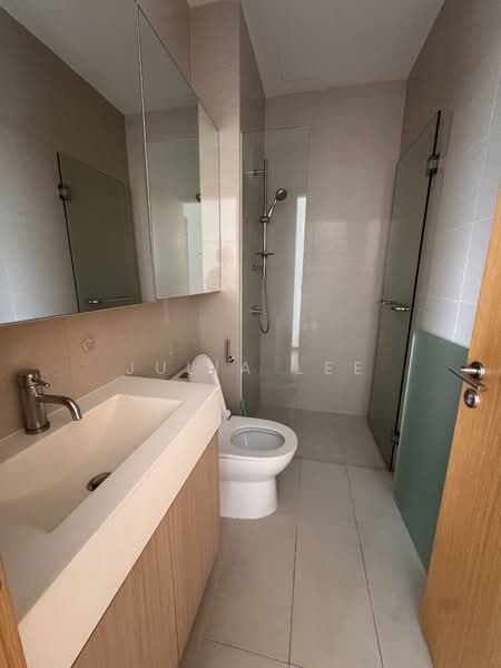 Hillion Residences, Jelebu Road, 2 Bedrooms, 710 sqft, Apartment For Sale, by Julia Lee, 500141406 - Bathroom - PropertyGuru.com.sg