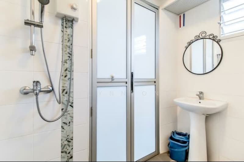 210C Punggol Place, 210C Punggol Place, 2 Bedrooms, 495 sqft, HDB Flat For Rent, by Julynn Ong, 500141410 - Bathroom - PropertyGuru.com.sg