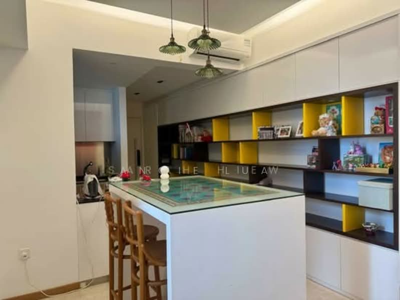 Cityscape at Farrer Park, 101 Mergui Road, 2 Bedrooms, 1,163 sqft, Condominium For Sale, by Angie Lua, 500141411 - Foyer - PropertyGuru.com.sg