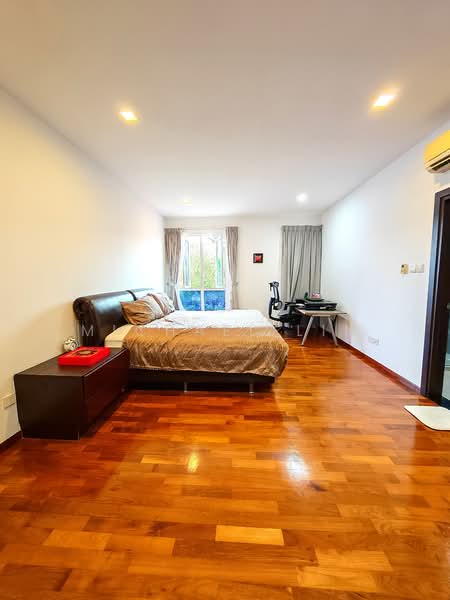 Jalan lengkok sembawang, , 5 Bedrooms, 3,500 sqft, Terraced House For Sale, by Michael Lim, 500141412 - Bedroom - PropertyGuru.com.sg