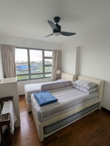 679A Punggol Drive, 679A Punggol Drive, 3 Bedrooms, 1,001 sqft, HDB Flat For Sale, by Daniel Song, 500141419 - Bedroom - PropertyGuru.com.sg