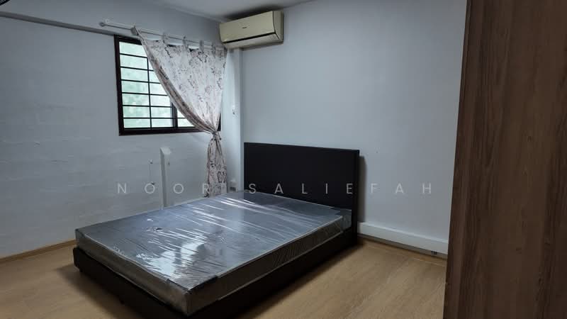136 Jalan Bukit Merah, 136 Jalan Bukit Merah, 2 Bedrooms, 635 sqft, HDB Flat For Rent, by Noor Saliefah, 500141420 - Bedroom - PropertyGuru.com.sg
