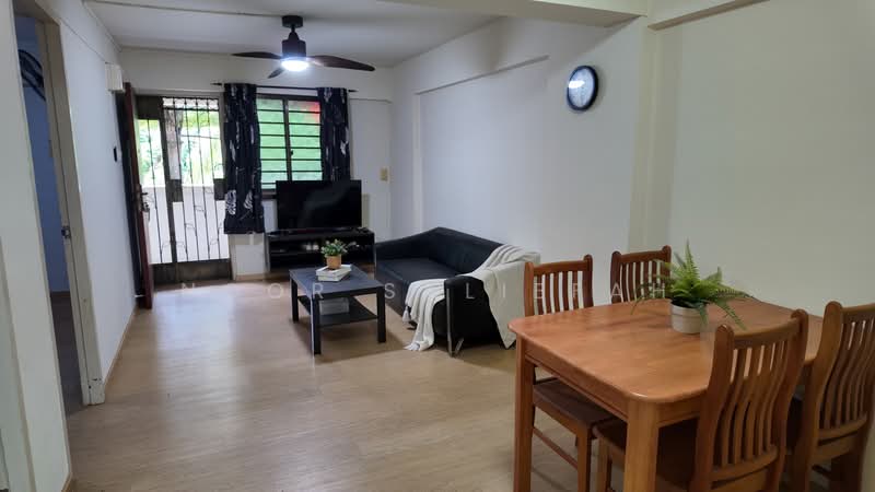 136 Jalan Bukit Merah, 136 Jalan Bukit Merah, 2 Bedrooms, 635 sqft, HDB Flat For Rent, by Noor Saliefah, 500141420 - Living Room - PropertyGuru.com.sg