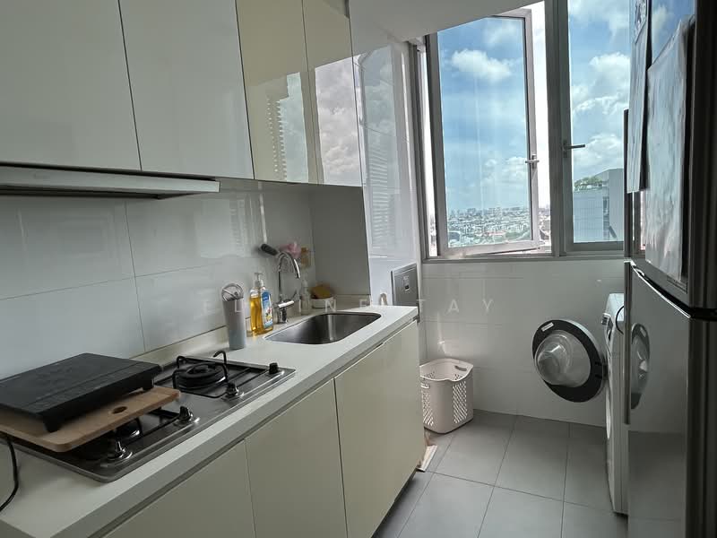 Moda, 42 East Coast Road, Room Rental, 90 sqft, Condominium For Rent, by Elaine Tay, 500141422 - Kitchen - PropertyGuru.com.sg