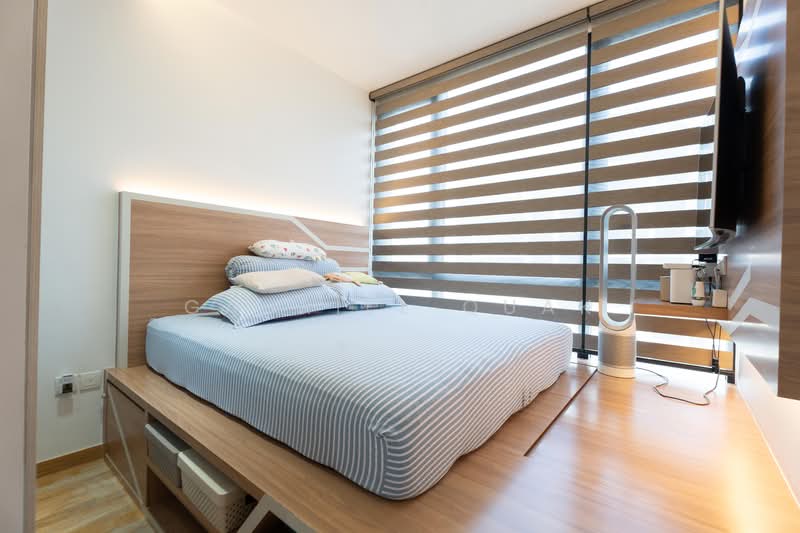 The Trilinq, Jalan Lempeng, 2 Bedrooms, 1,109 sqft, Condominium For Rent, by Gabriel Quak, 500141426 - Bedroom - PropertyGuru.com.sg