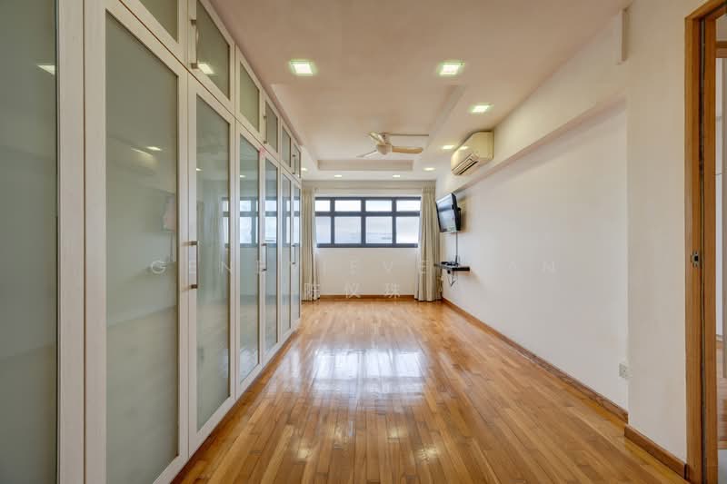 715 Bedok Reservoir Road, 715 Bedok Reservoir Road, 3 Bedrooms, 1,302 sqft, HDB Flat For Sale, by Genevieve Tan 陈仪珠, 500141447 - Interior - PropertyGuru.com.sg