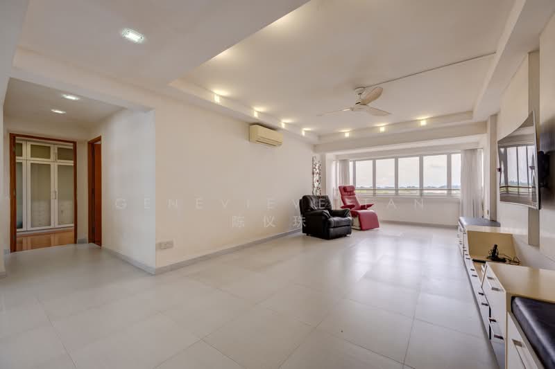 715 Bedok Reservoir Road, 715 Bedok Reservoir Road, 3 Bedrooms, 1,302 sqft, HDB Flat For Sale, by Genevieve Tan 陈仪珠, 500141447 - Living Room - PropertyGuru.com.sg