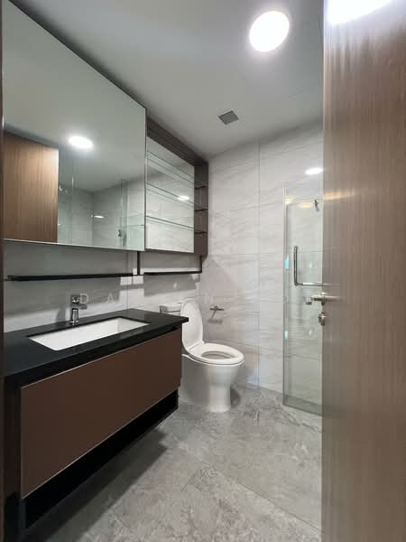 Normanton Park, 49 Normanton Park, 2 Bedrooms, 732 sqft, Condominium For Sale, by Darren Goh, 500141448 - Common Bathroom - PropertyGuru.com.sg