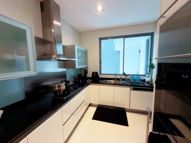The Boulevard Residence, 6 Cuscaden Walk, 3 Bedrooms, 2,034 sqft, Condominium For Sale, by Eric Lee, 500141450 - Kitchen - PropertyGuru.com.sg