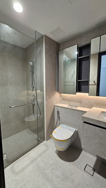 The Ranz, 109 Rangoon Road, 4 Bedrooms, 2,368 sqft, Apartment For Sale, by Justin Heng, 500141478 - Bathroom - PropertyGuru.com.sg
