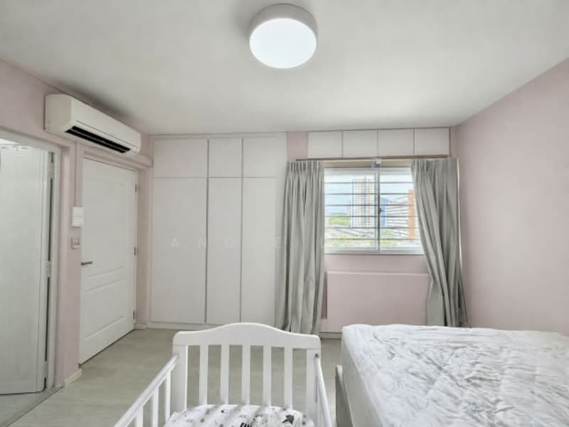 103 Towner Road, 103 Towner Road, 3 Bedrooms, 1,173 sqft, HDB Flat For Sale, by Angie Lua, 500141522 - Master Bedroom - PropertyGuru.com.sg