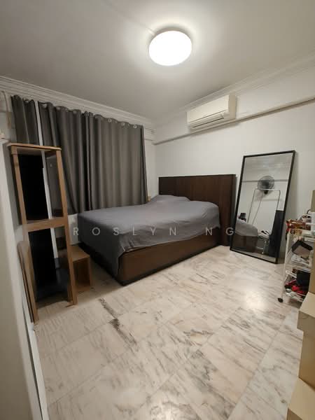 231 Yishun Street 21, 231 Yishun Street 21, 3 Bedrooms, 1,055 sqft, HDB Flat For Sale, by Roslyn Ng, 500141526 - Bedroom 2 - PropertyGuru.com.sg