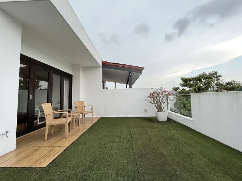 Chuan Drive, Chuan Drive, 5 Bedrooms, 4,043 sqft, Terraced House For Sale, by Wini Chua, 500141545 - Balcony - PropertyGuru.com.sg