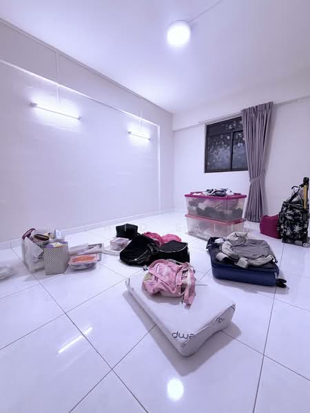 100 Bedok North Avenue 4, 100 Bedok North Avenue 4, Room Rental, 100 sqft, HDB Flat For Rent, by Rashid Salim, 500141547 - Interior - PropertyGuru.com.sg