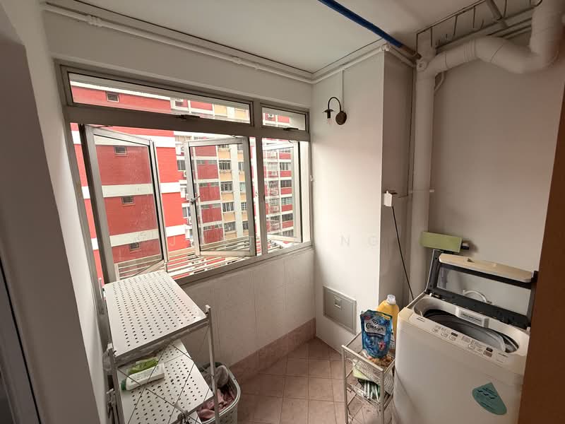 14 Toh Yi Drive, 14 Toh Yi Drive, 2 Bedrooms, 1,313 sqft, HDB Flat For Rent, by Justin Ng, 500141549 - Balcony - PropertyGuru.com.sg