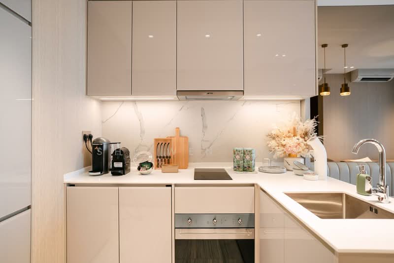 Parc Esta, 906 Sims Avenue, 2 Bedrooms, 635 sqft, Condominium For Sale, by Shu Wen Low, 500141558 - Kitchen - PropertyGuru.com.sg