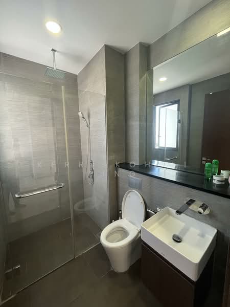 City Suites, 235 Balestier Road, 1 Bedroom, 452 sqft, Condominium For Rent, by Kerri Koh Li Ping, 500141559 - Bathroom - PropertyGuru.com.sg