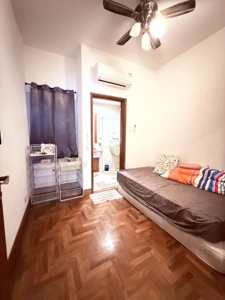 Park Villas, 20 Park Villas Terrace, Ang Mo Kio / Bishan / Thomson, 5 Bedrooms, 3,462 sqft, Terraced House For Sale, by Charlyn Lim, 500141565 - Bedroom - PropertyGuru.com.sg