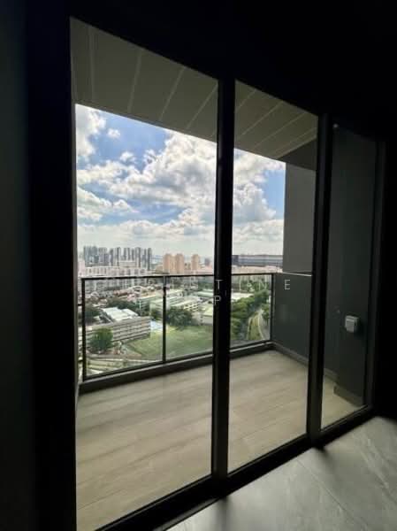 Clavon, Clementi Avenue 1, 1 Bedroom, 527 sqft, Condominium For Rent, by Christine Yap, 500141569 - Balcony - PropertyGuru.com.sg