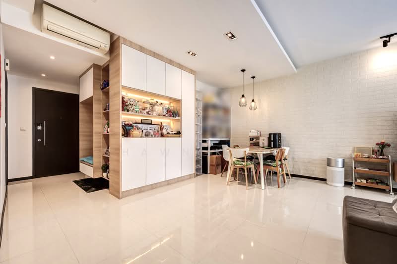 Lake Life, 8 Tao Ching Road, 4 Bedrooms, 1,194 sqft, Executive Condominium For Sale, by Shawn Khoo, 500141576 - Living Room - PropertyGuru.com.sg