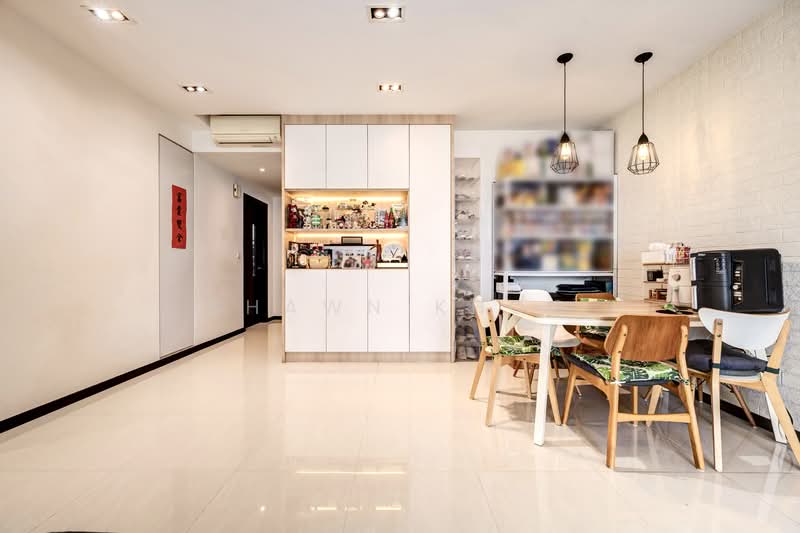 Lake Life, 8 Tao Ching Road, 4 Bedrooms, 1,194 sqft, Executive Condominium For Sale, by Shawn Khoo, 500141576 - Dining Room - PropertyGuru.com.sg